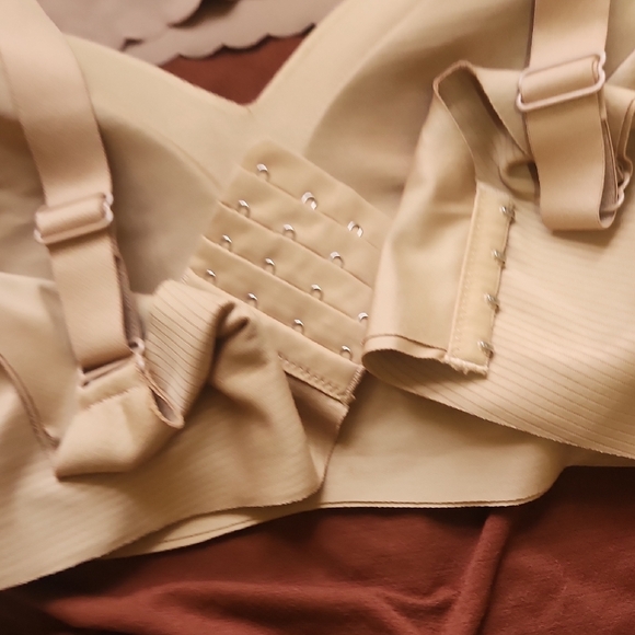 Lot Of Two Bras From Tic Toc One L One Xl Both Beige, NWOT - Picture 8 of 8